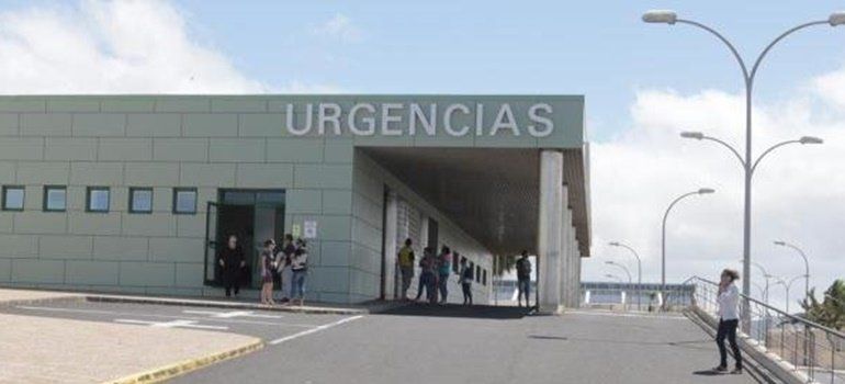 Los trabajadores de Urgencias del Hospital Molina Orosa deciden ir a la huelga
