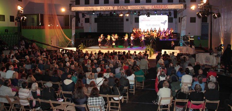 Teguise disfrutó del Festival de Música y Danza Tradicional de Canarias
