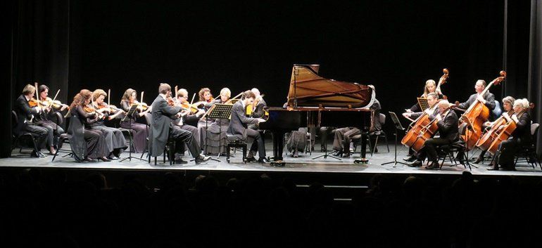 La Orquesta de Cámara de Viena llena el aforo del Teatro El Salinero en un magistral concierto