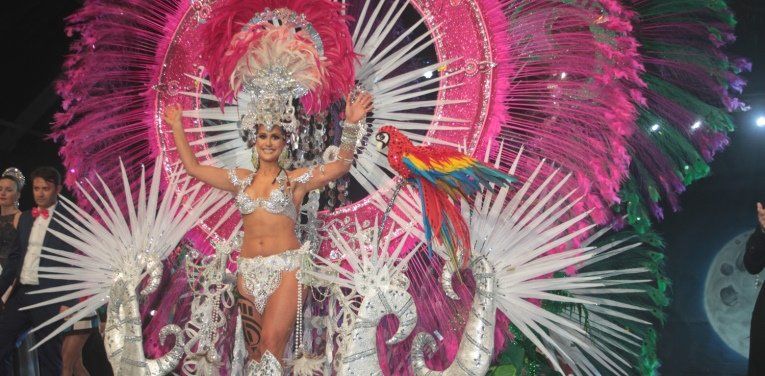 María Cedrés Pérez, Reina del Carnaval Encantado de Arrecife 2018