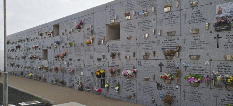 El Partido Popular alerta de la "falta de nichos" en el cementerio de Arrecife