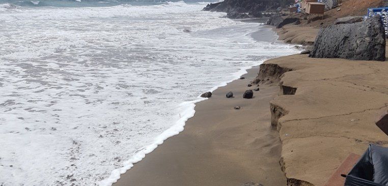 La borrasca Emma agrava la pérdida de arena en Playa Grande y Playa Chica
