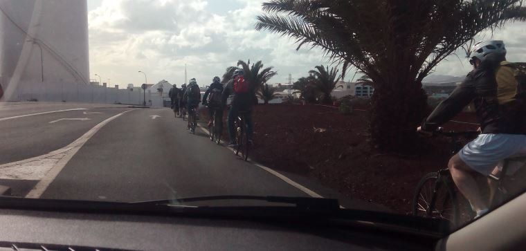 Denuncia la falta de carril bici para unir Costa Teguise con Arrecife