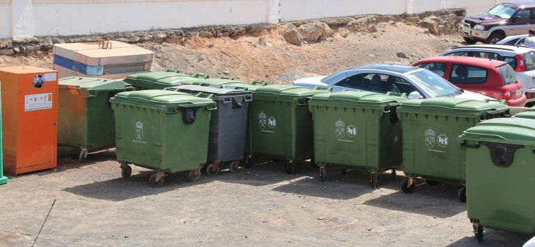 La empresa de basura en Yaiza habla de inusitado aumento de los residuos y pide revisar el contrato