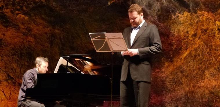 La Cueva de los Verdes acogió el Recital de Canto y Piano con Manuel Gómez e Ignacio Clemente