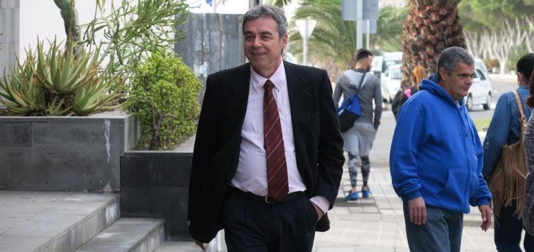 El sancionado juez Lis impone una fianza de 1,5 millones a Espino antes de ser apartado del Juzgado