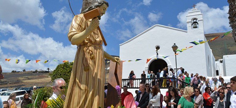 La Asomada celebra el día grande de sus fiestas con la procesión en honor a San José Obrero