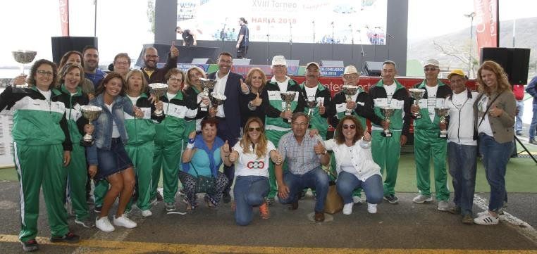 Santa Anta y Los Chicos de Nazaret vencen en el XVIII Torneo de Bola Canaria de Madera 'Abuelos Conejeros'
