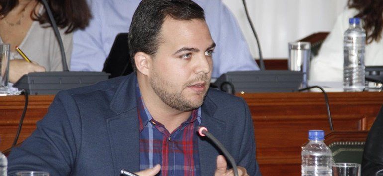 Jacobo Medina: Hace un año que el Ayuntamiento no paga los alquileres a los desalojados de Titerroy