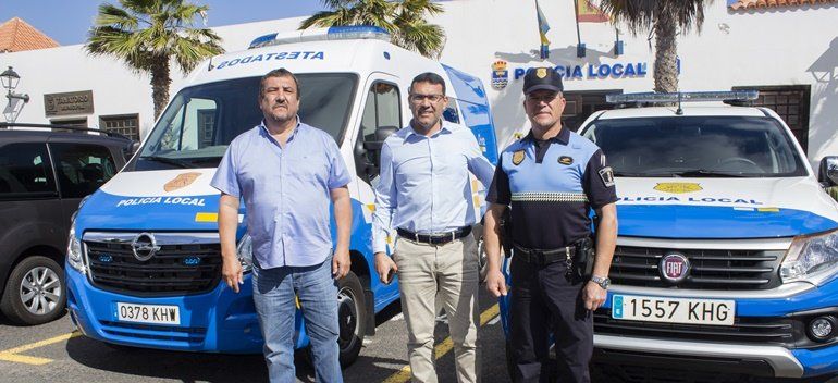 La Policía Local de Teguise incorpora dos nuevos vehículos a su flota