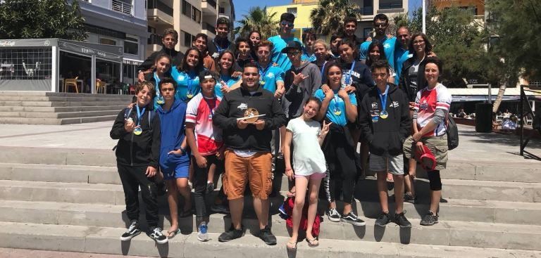El Club de piragüismo Marlines consigue 15 medallas en el XVII Campeonato de Canarias de Kayak de Mar