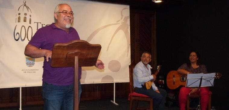 Emilio Fernández presentó la novela "Tarjales Rojos"