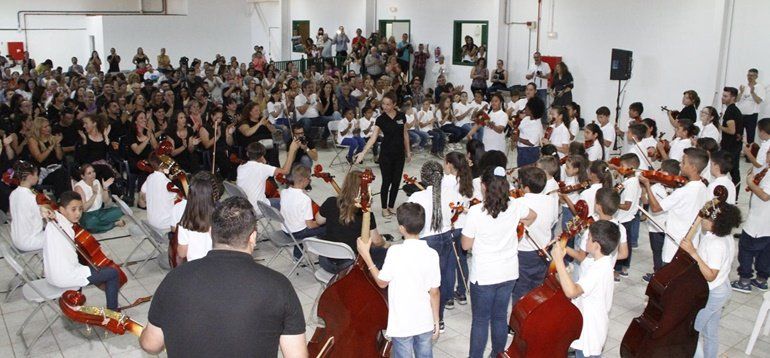 Familias enteras de Argana forman la primera agrupación musical del proyecto Barrios Orquestados