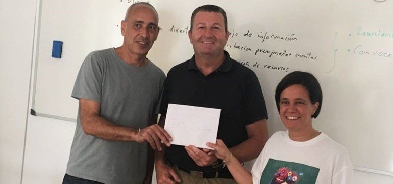 El IES Yaiza entrega 510 euros a la ONG Educanepal
