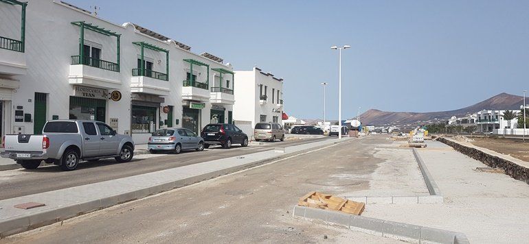 Los empresarios de Tías reclaman al Ayuntamiento la "urgente" adquisición de suelo para aparcamiento