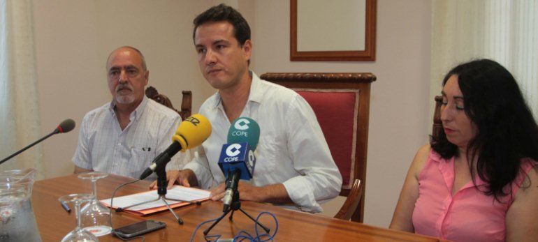 Podemos denuncia por malversación a San Ginés: "Gastó dinero público en informes para su defensa"