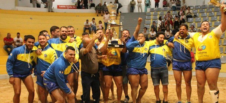 El Unión Sur Yaiza hace pleno ganando la Supercopa de Lanzarote de lucha canaria