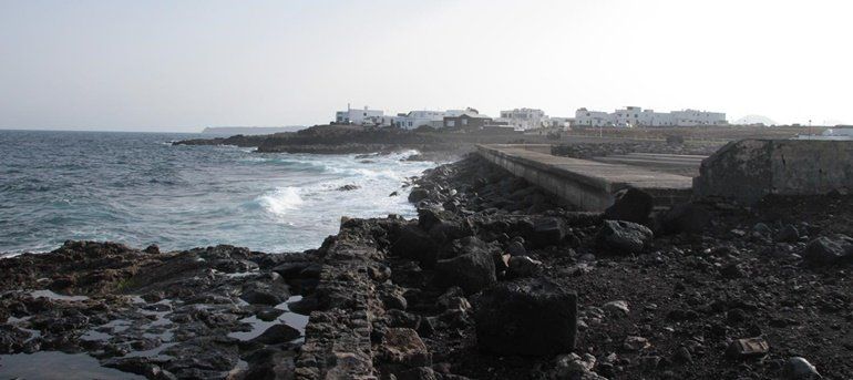 Una nueva patera arribó a Lanzarote sin ser detectada por el SIVE