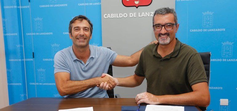 Cabildo y Haría firman un convenio para la recuperación de espacios naturales con voluntarios
