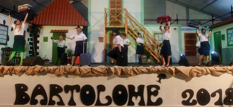 Domingo musical en San Bartolomé con la actuación de la Banda Municipal y el playback de Las Jacarandas
