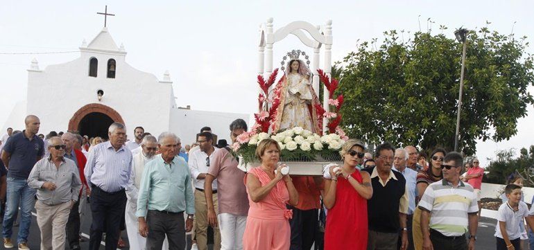 Tiagua rinde honores a la Virgen del Socorro con una misa y procesión