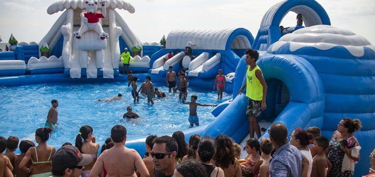 Playa Honda despide sus festejos con el I Festival Enchúmbate, fiesta del viento, jazz y fuegos artificiales