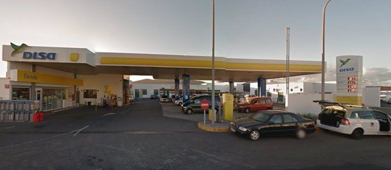 Cinco condenados a prisión por el atraco a punta de cuchillo a la gasolinera de Maneje