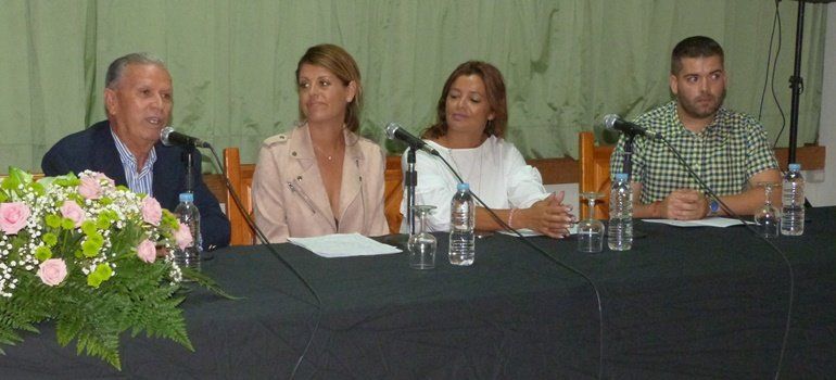 Las fiestas de El Mojón arrancan con el pregón de Sandra Tolosa