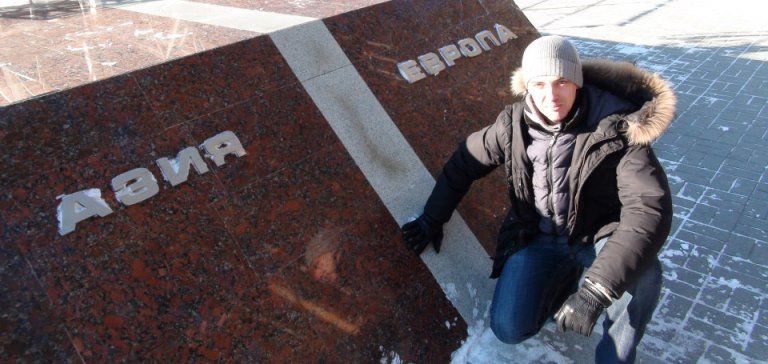 El bañista ahogado en Famara era el periodista canario Arturo Escarda