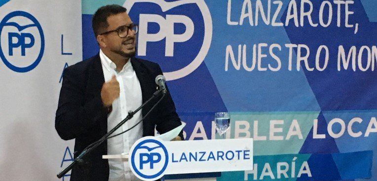 El PP de Haría denuncia la "pasividad de CC y SOMOS con los problemas de limpieza del municipio"