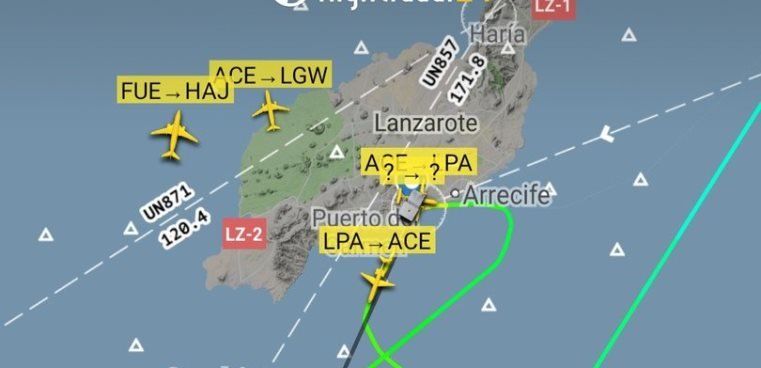 La baja visibilidad y el viento obligan a desviar cuatro vuelos que debían aterrizar en Lanzarote