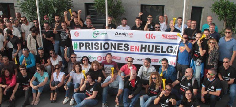 Los funcionarios de la cárcel de Tahíche protestan a las puertas del centro y se suman a la huelga nacional
