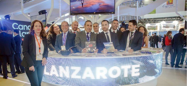 Lanzarote arranca la WTM con una previsión de un 8,2% más de plazas aéreas de operadores británicos