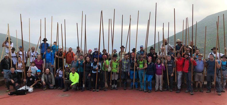 Alrededor de 70 saltadores participaron en el I Encuentro Insular de Salto del Pastor Canario