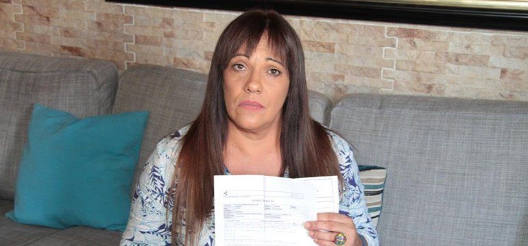 Una mujer con riesgo de ceguera denuncia la falta de oftalmólogos en el Hospital: "Llevo más de un año esperando"