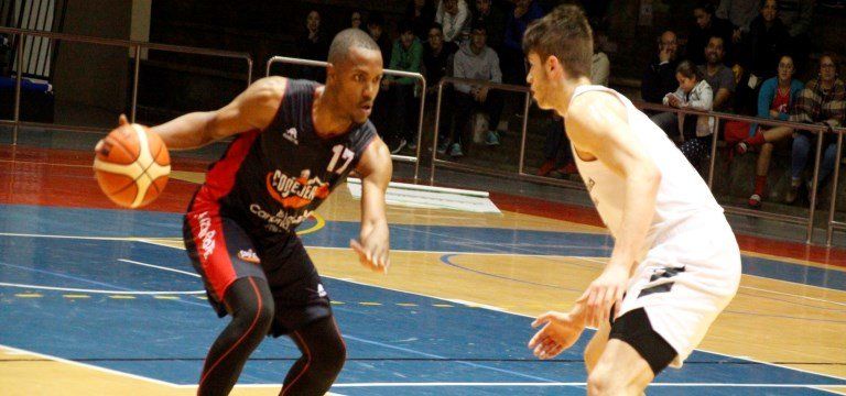 El Aloe Plus Lanzarote Conejero no pudo hacerle frente al Zentro Basket Madrid