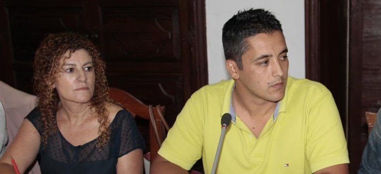 La socialista Emma Cabrera sigue los pasos de José Brito y renuncia a su acta de concejal en Teguise