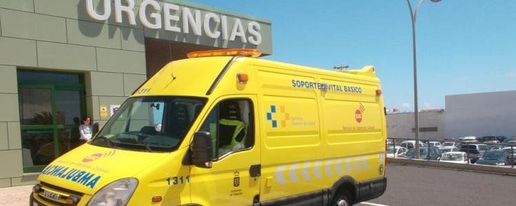 Herido de carácter moderado un parapentista tras caer en la Playa de Tenezar