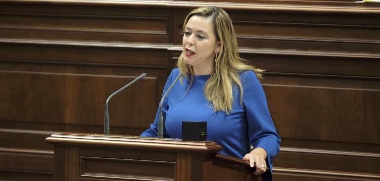 Loly Corujo:La desidia de Clavijo convierte en penosa esta legislatura para Lanzarote