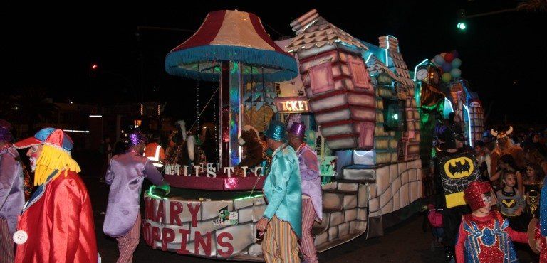 El regreso de Mary Poppins gana el concurso de carrozas del Desfile de Arrecife