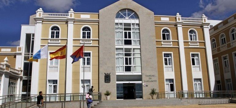 El grupo de gobierno estudia que la institución pase a llamarse Cabildo de Lanzarote y La Graciosa