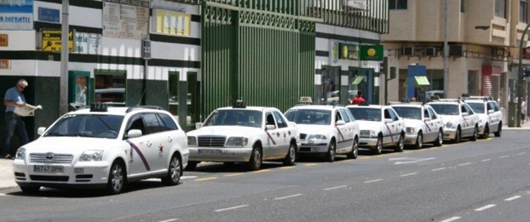 Cs propone la creación y puesta en marcha de una central única del taxi en Arrecife