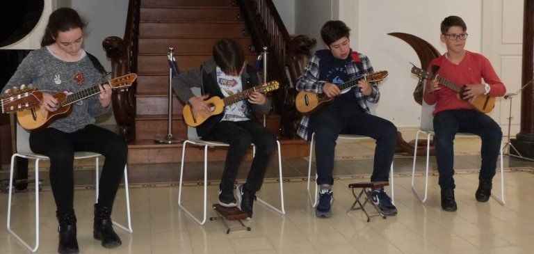 La Casa de la Cultura Agustín de la Hoz acogió el "Concierto Acústico" de alumnos de música