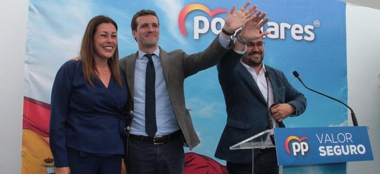 Pablo Casado incluye a Lanzarote en su campaña con un encuentro con simpatizantes  