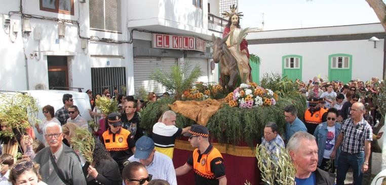 La procesión de La Burrita inicia la Semana Santa en Lanzarote