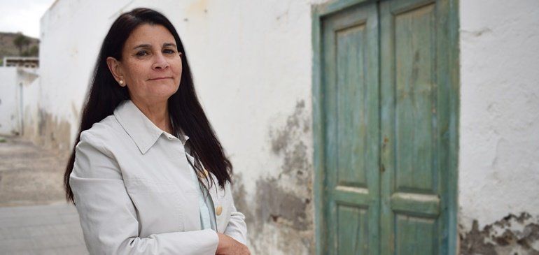 Nona Perera cree que Lanzarote no soporta más coches": "Debe ser la legislatura de la movilidad sostenible