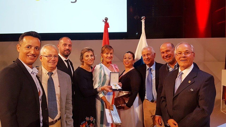 Coros y Danzas Arrecife recibe la Medalla de Oro de Canarias