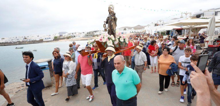 La Graciosa vivió con devoción el día grande en honor a Nuestra Señora del Carmen