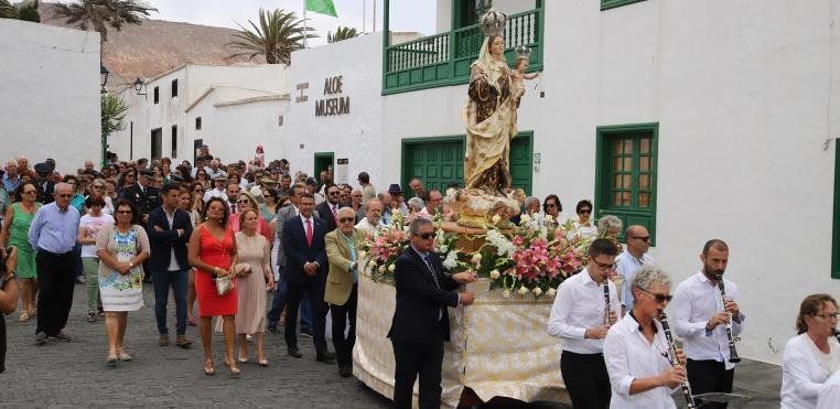 Procesión de la Virgen del Carmen en Teguise