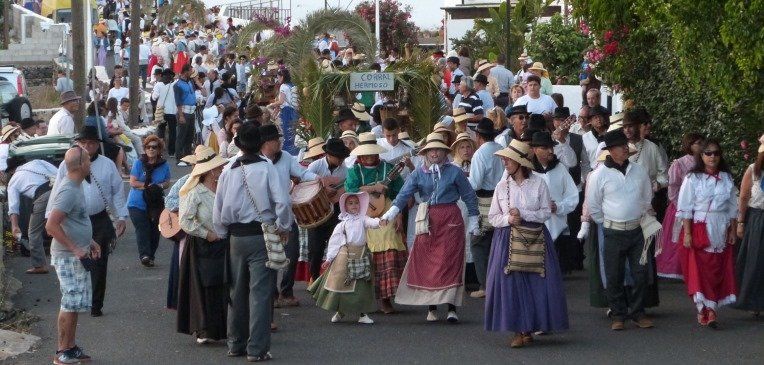Tahíche sale en romería para homenajear a Santiago Apóstol